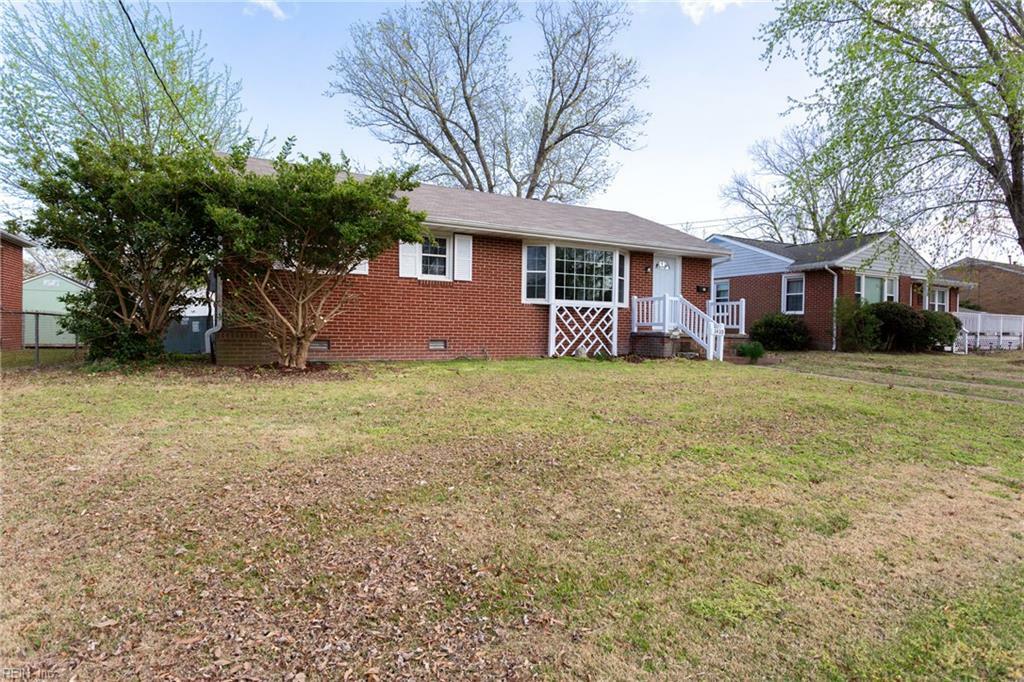 Property Photo: 1410 Old Buckroe Road VA 23663