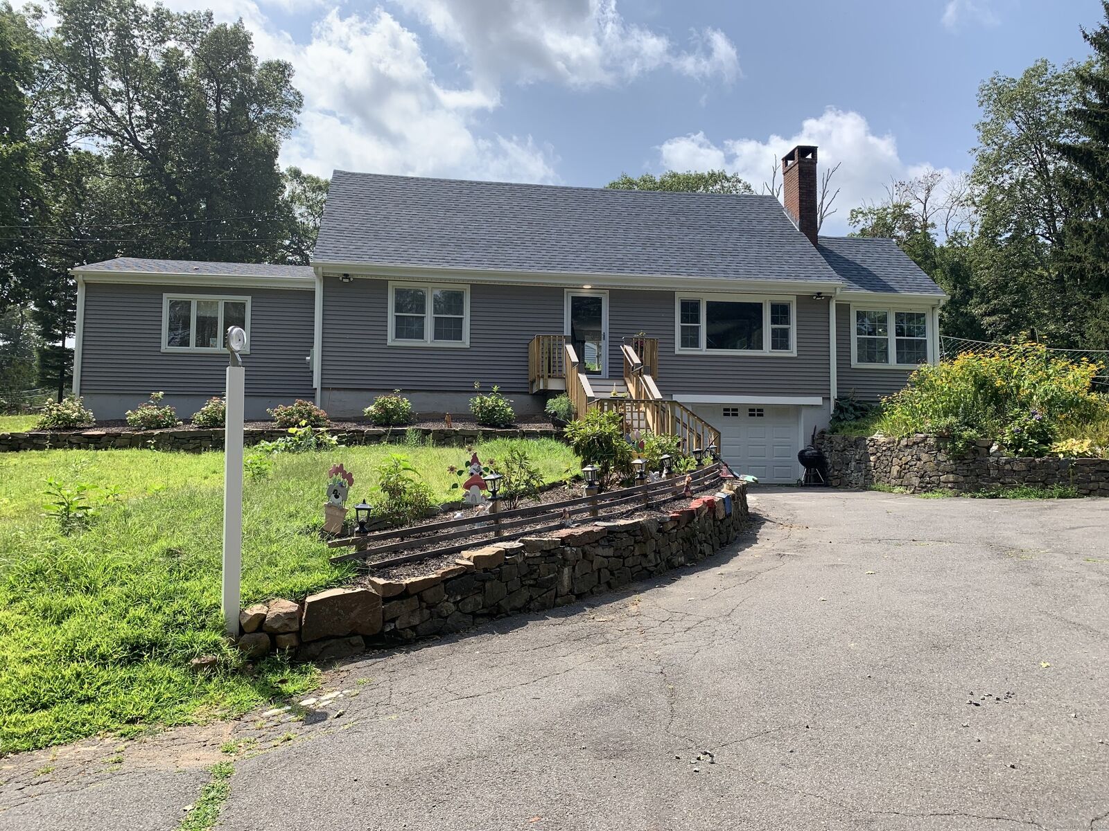Property Photo: 78 Birdseye Road CT 06032