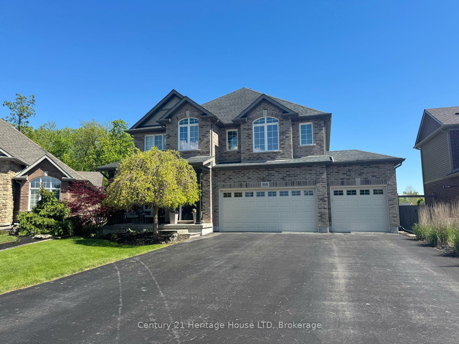 Property Photo: 680 Brian Street ON L2A 6W2