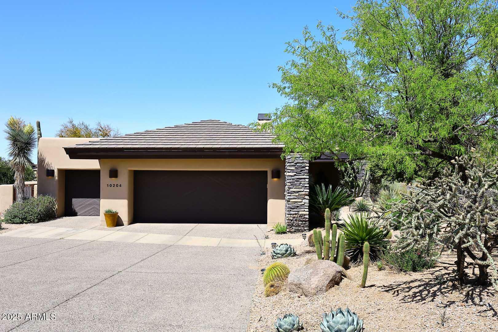 Property Photo: 10204 E Nolina Trail AZ 85262