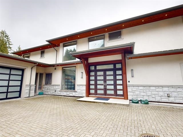 Property Photo: 3185 Benbow Road BC V7V 3E1