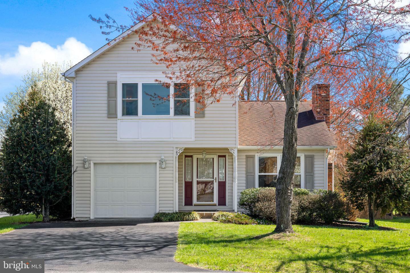 Property Photo: 105 Columbia Circle VA 22655