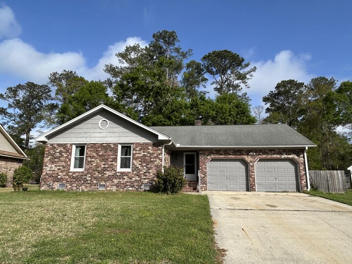 129 Bramwell Drive  Summerville SC 29485 photo