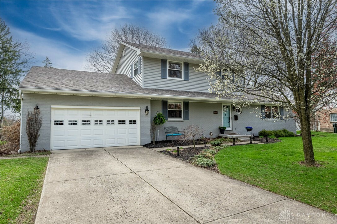 Property Photo: 4608 Wing View Lane OH 45429