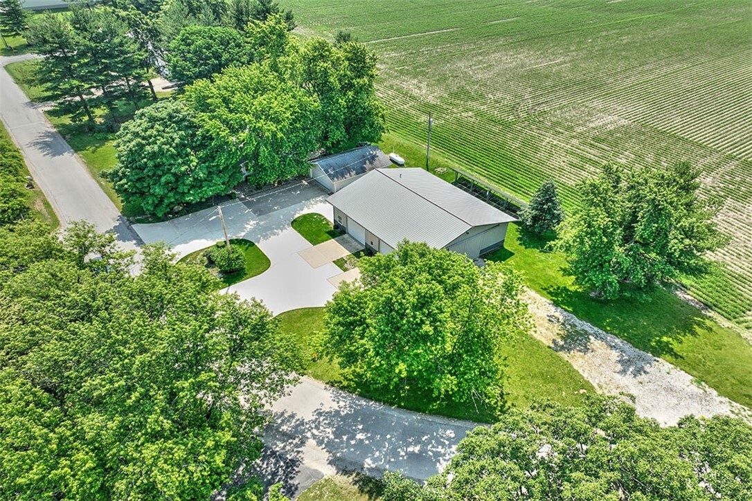 Property Photo: 4265 E Kraft Road IL 61925