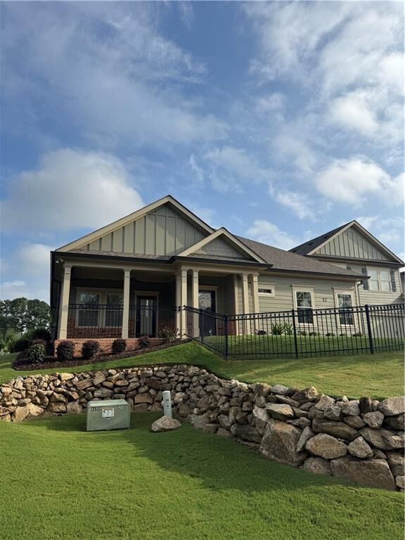 Property Photo:  57 Cedarcrest Village Lane  GA 30101 