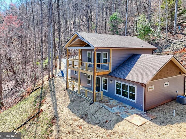 Property Photo: 1378 Summit Trail GA 30546