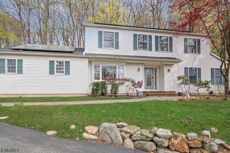 Property Photo: 18 Cardinal Dr NJ 07840