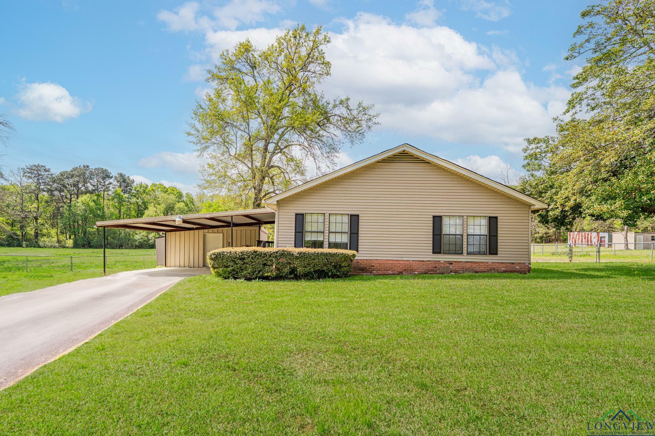 15749 Fm 449  Hallsville TX 75650 photo