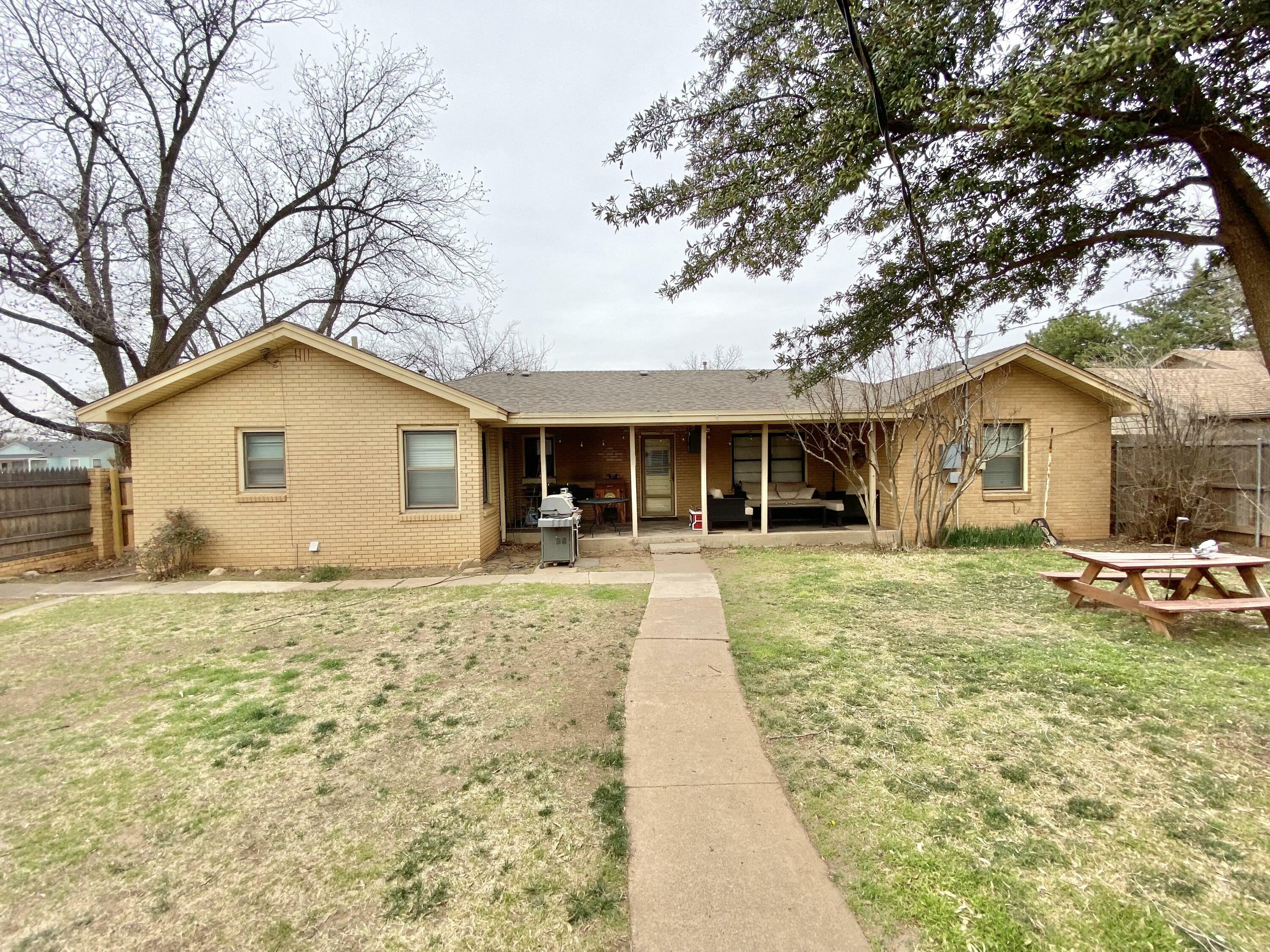 Property Photo: 3207 29th Street TX 79410