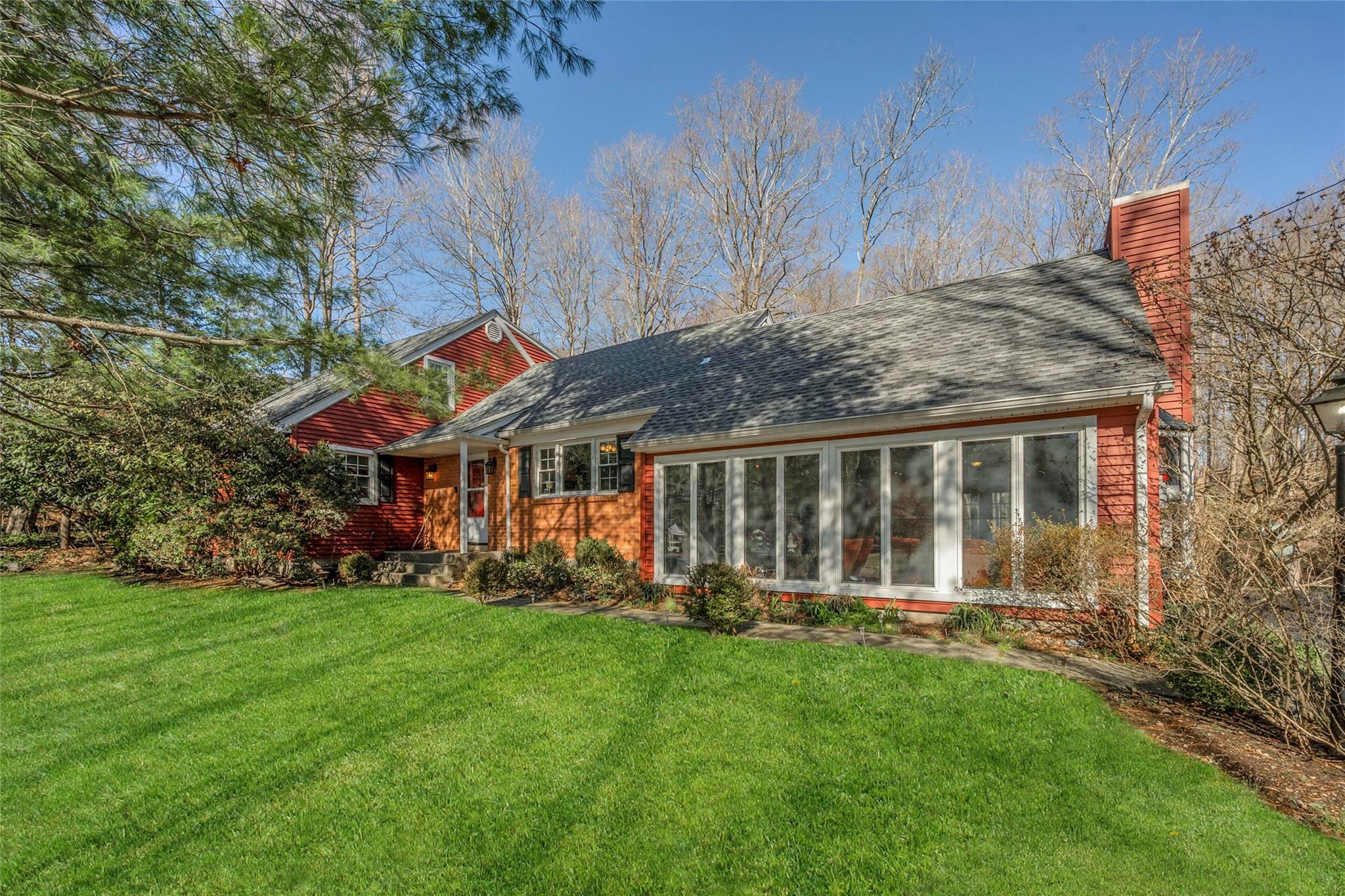 119 Goldens Bridge Road  Katonah NY 10536 photo