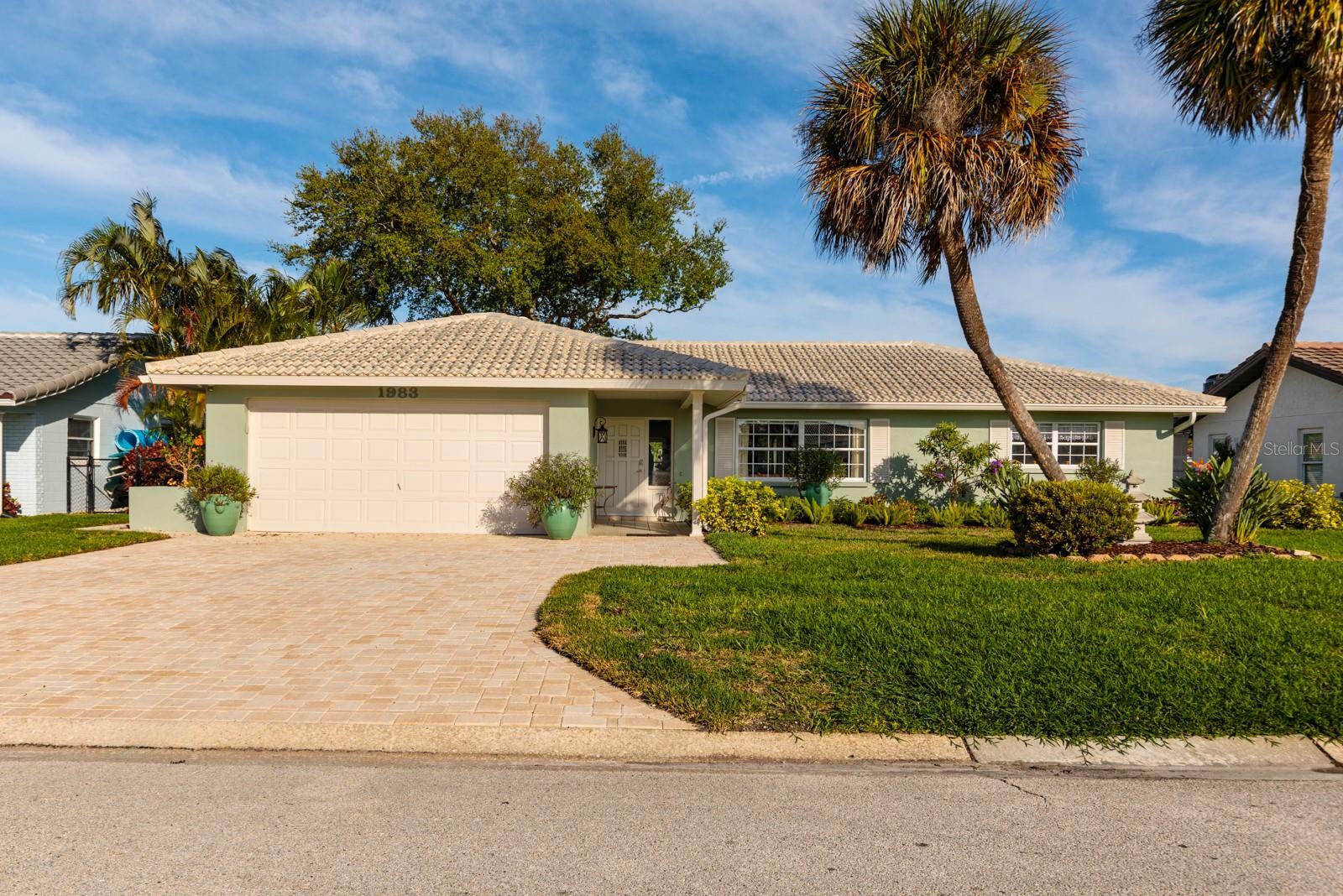 Property Photo: 1983 Massachusetts Avenue NE FL 33703
