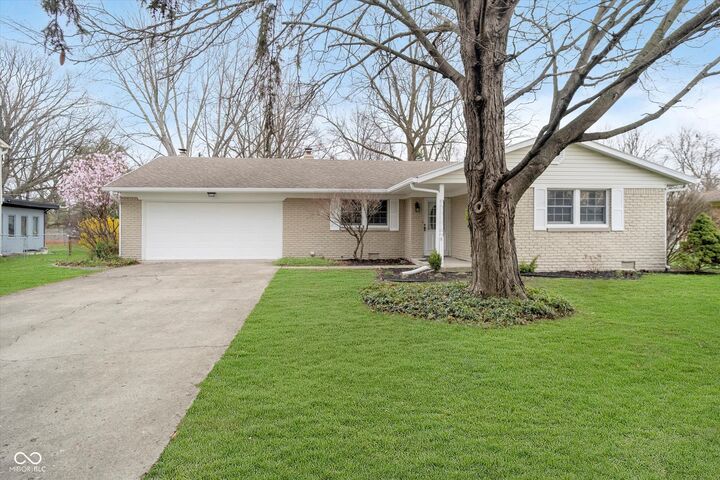 Property Photo: 1313 Roseway Drive IN 46219