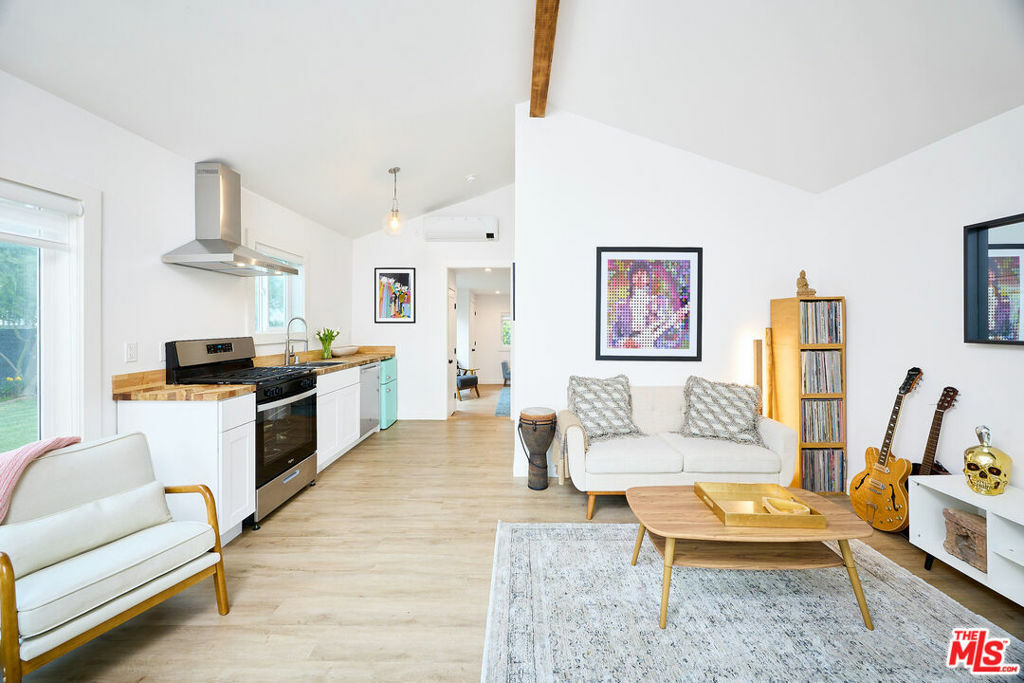 Property Photo: 7822 Bleriot Avenue CA 90045