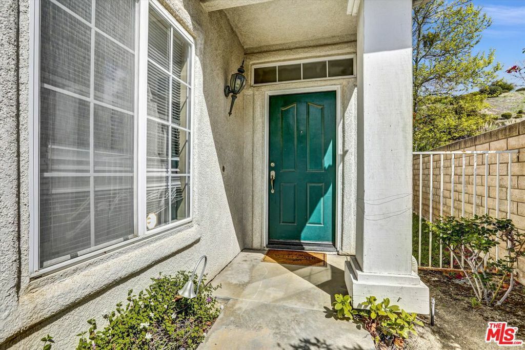 Property Photo: 2361 Rutland Place CA 91362