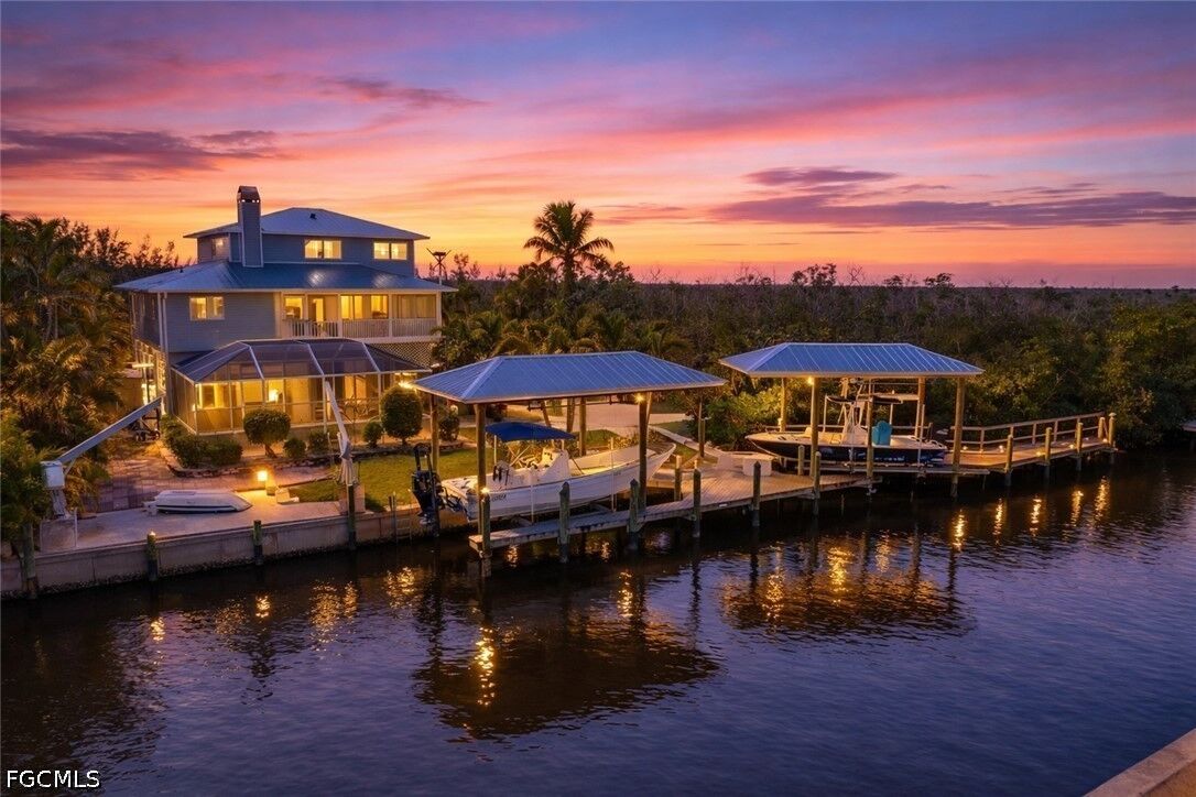 Property Photo:  7940 Lobean Lane  FL 33922 