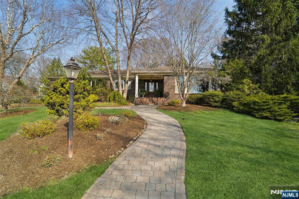 Property Photo: 683 Briarwood Court NJ 07649