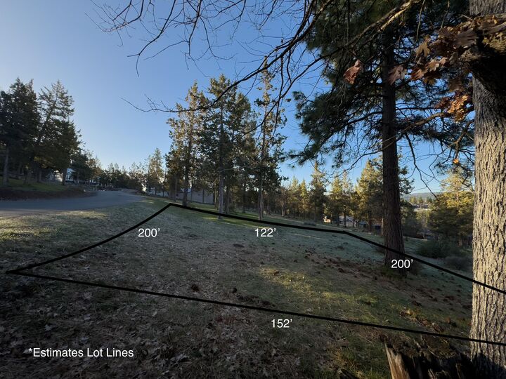 Property Photo: 520 Mourning Dove Drive OR 97601