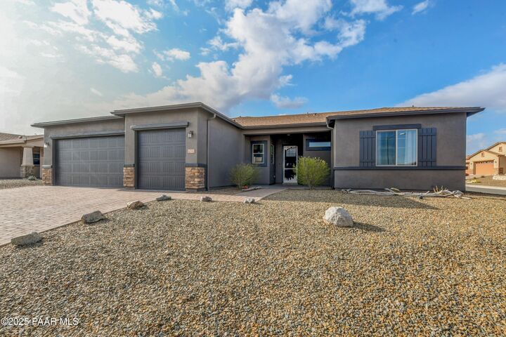 7023 E Prairie Hill  Prescott Valley AZ 86315 photo