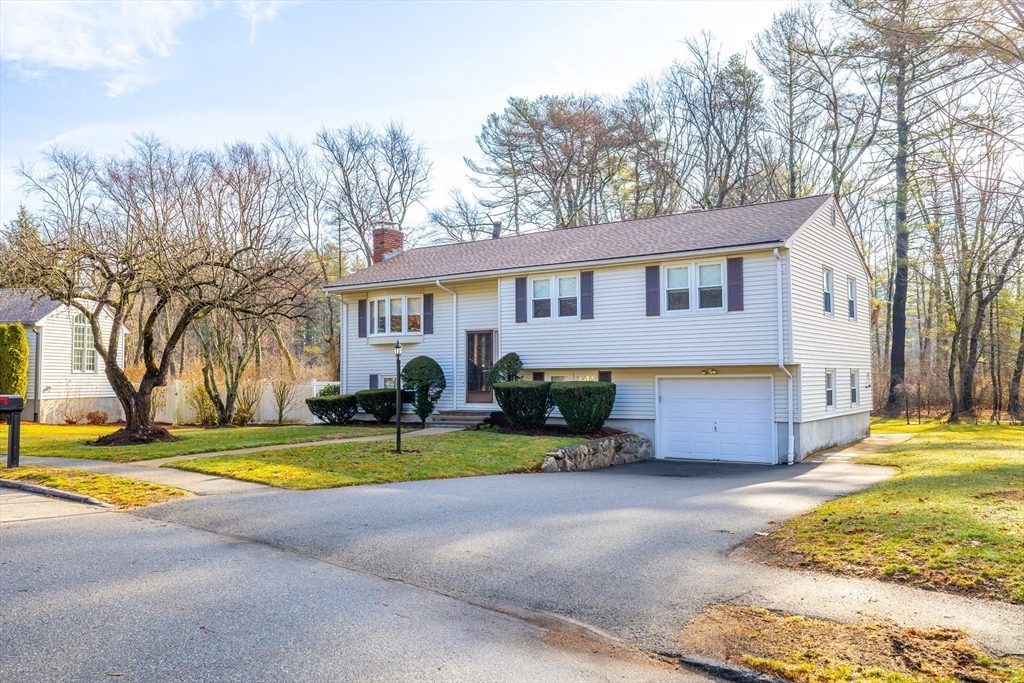 Property Photo: 11 Fowler Ter MA 01803