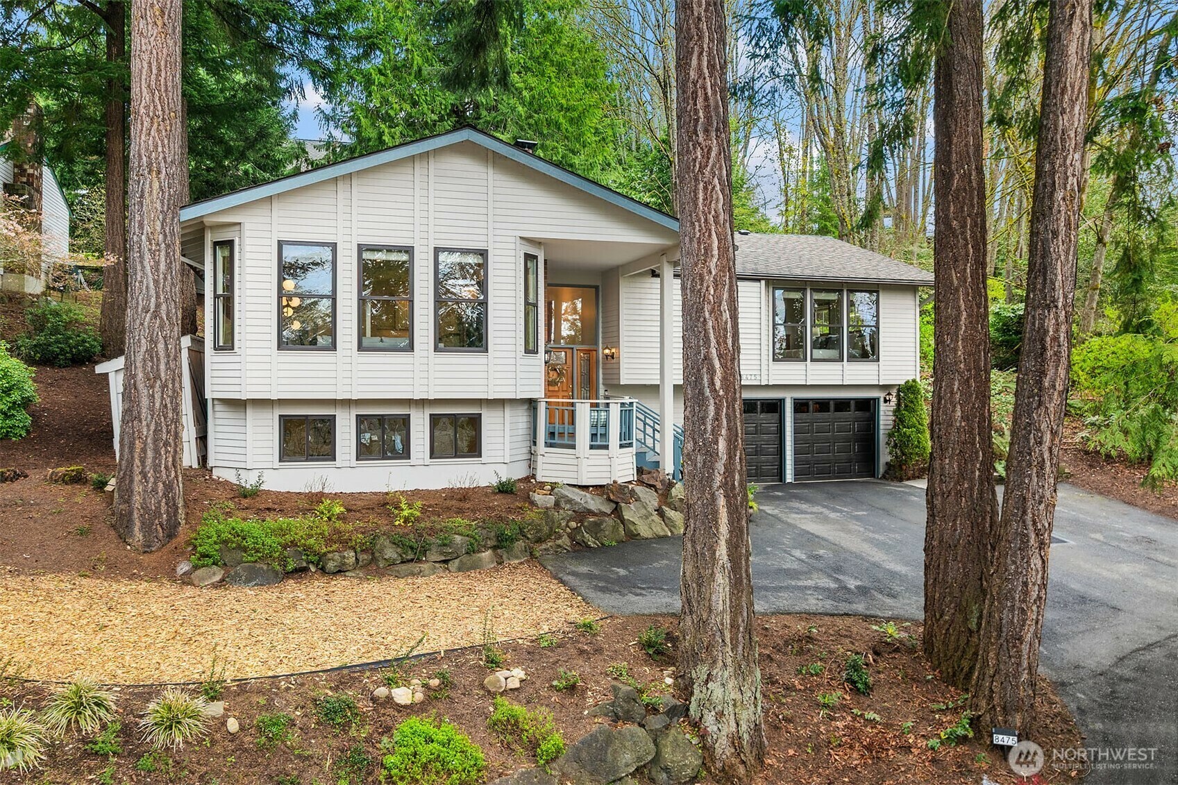 Property Photo: 8475 SE 45th Street WA 98040