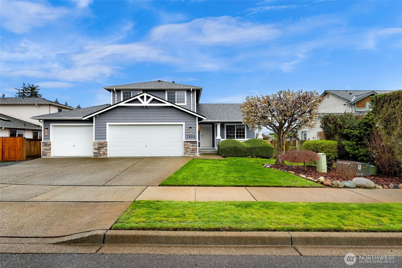 Property Photo:  7404  30th Street NE  WA 98270 