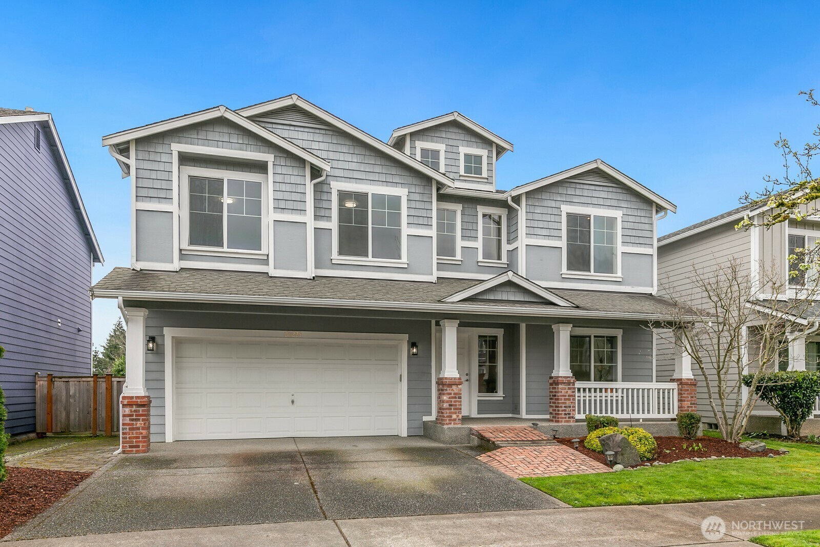 Property Photo: 26225 164th Place SE WA 98042
