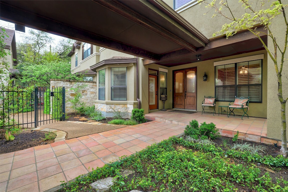Property Photo: 5608 Jim Hogg Avenue B TX 78756