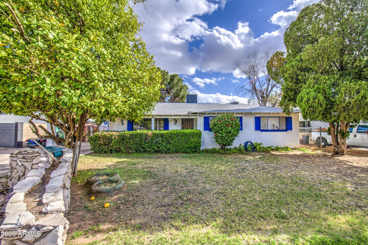Property Photo: 1849 E Jarvis Avenue AZ 85204
