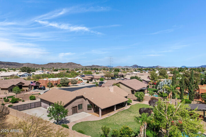 Property Photo: 4319 W Saguaro Park Lane AZ 85310