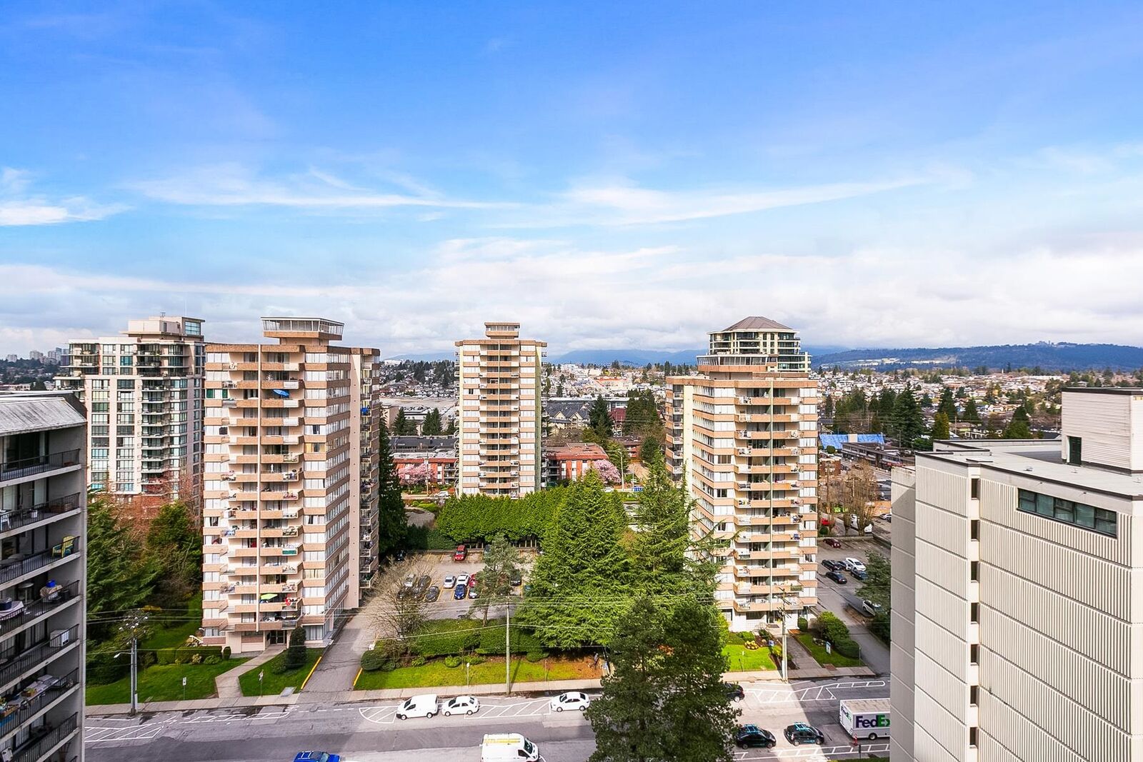 Property Photo: 719 Princess Street 1601 BC V3M 6T9