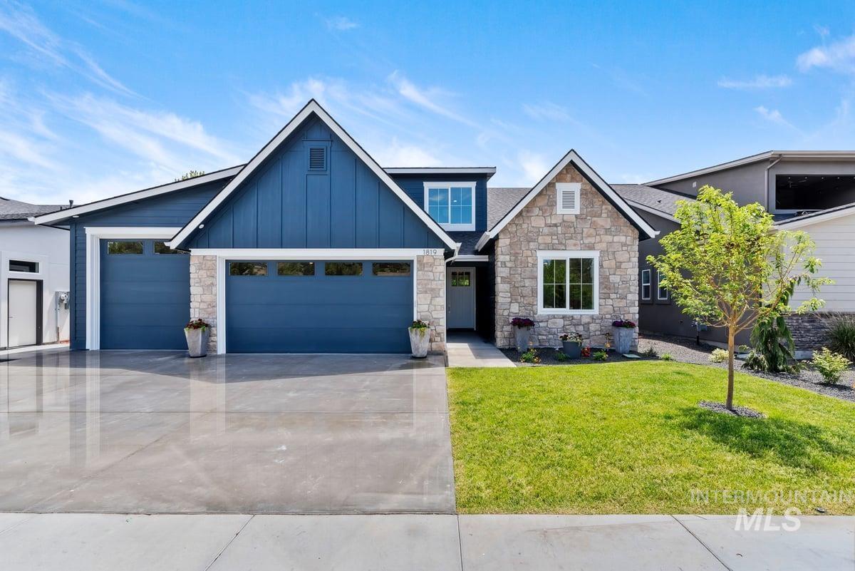 Property Photo: 1819 E Jade Creek Lane ID 83616