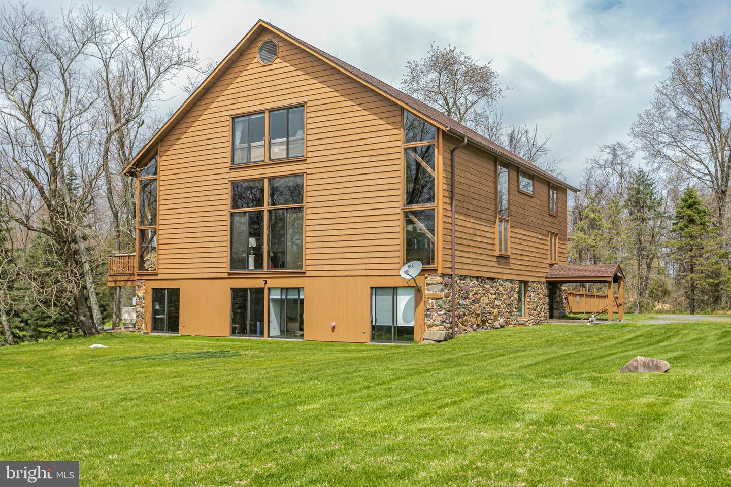 Property Photo:  900 Canal Road  NJ 08540 