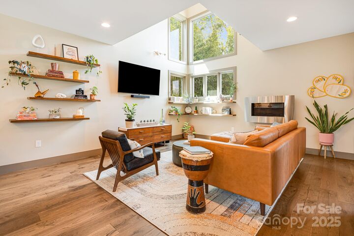 44 Druid Drive  Asheville NC 28806 photo