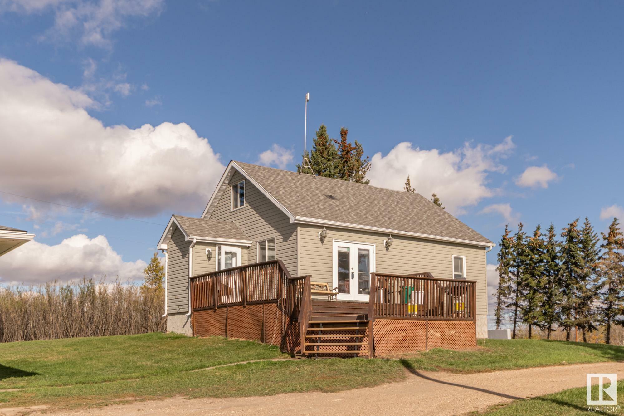 Property Photo: 531042 Rge Rd 162 AB T9C 1R3