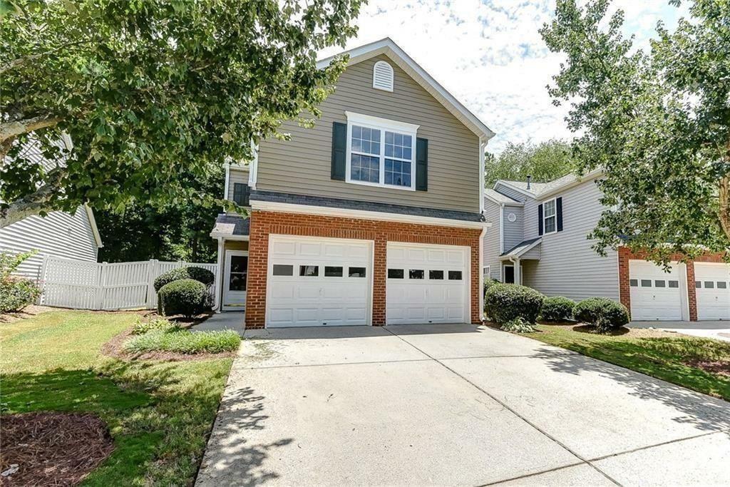 Property Photo: 13626 Aventide Lane GA 30004