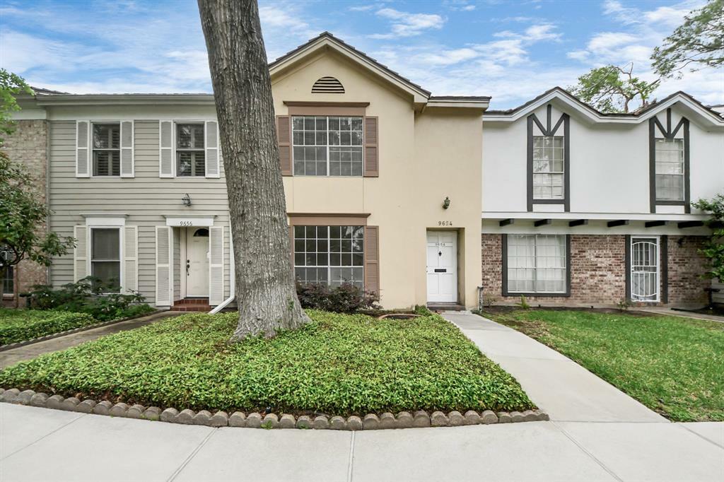 Property Photo:  9654 Westview Drive 9  TX 77055 