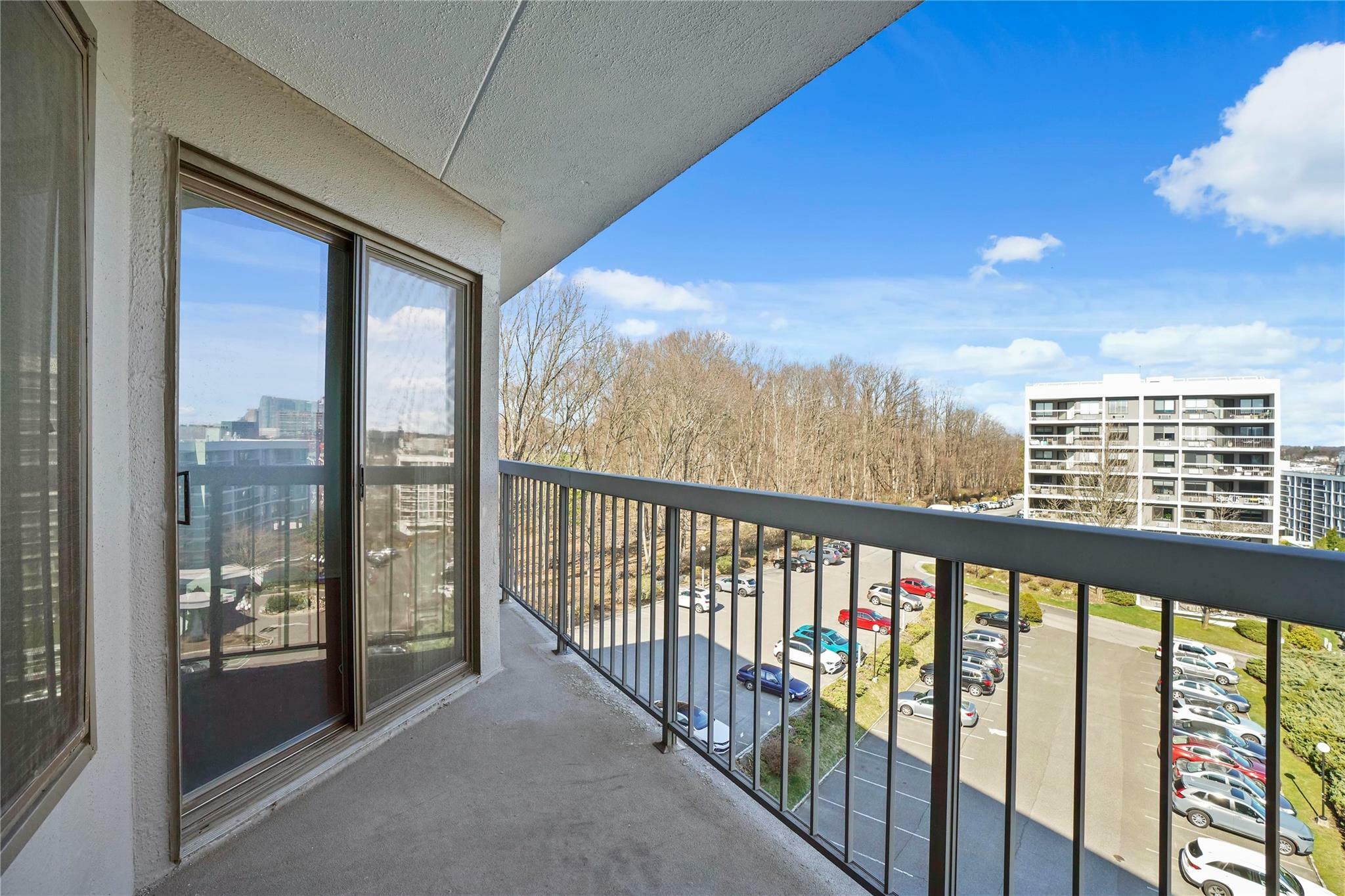 Property Photo: 100 High Point Drive 802 NY 10530