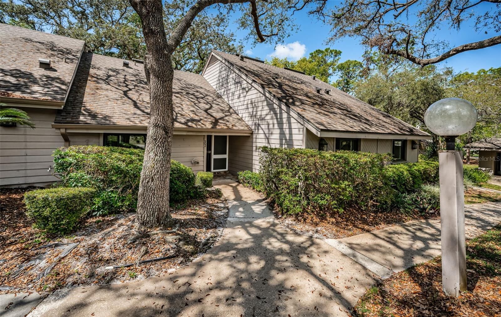 Property Photo:  902 Old Mill Pond Road  FL 34683 