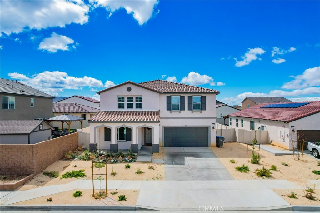 Property Photo: 43869 Hampton Street CA 93536