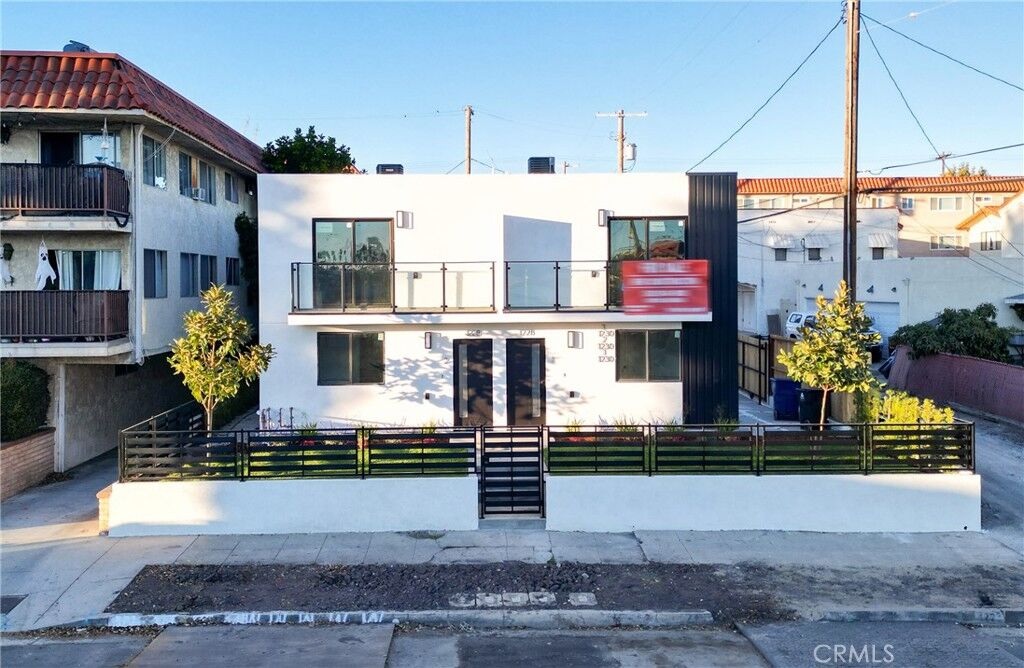 Property Photo:  1228 W 8th Street  CA 90731 