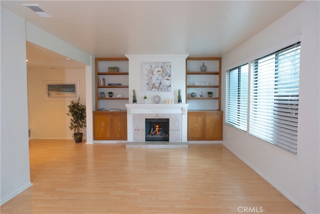 Property Photo: 12352 Narrowbridge Lane CA 90703