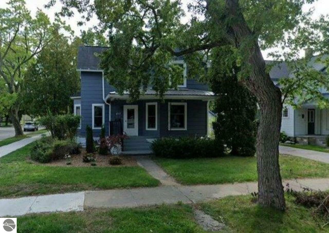 403 W 11th Street  Traverse City MI 49684 photo