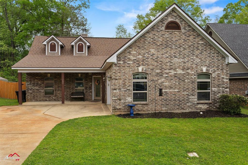 Property Photo: 205 Dart Drive LA 71037