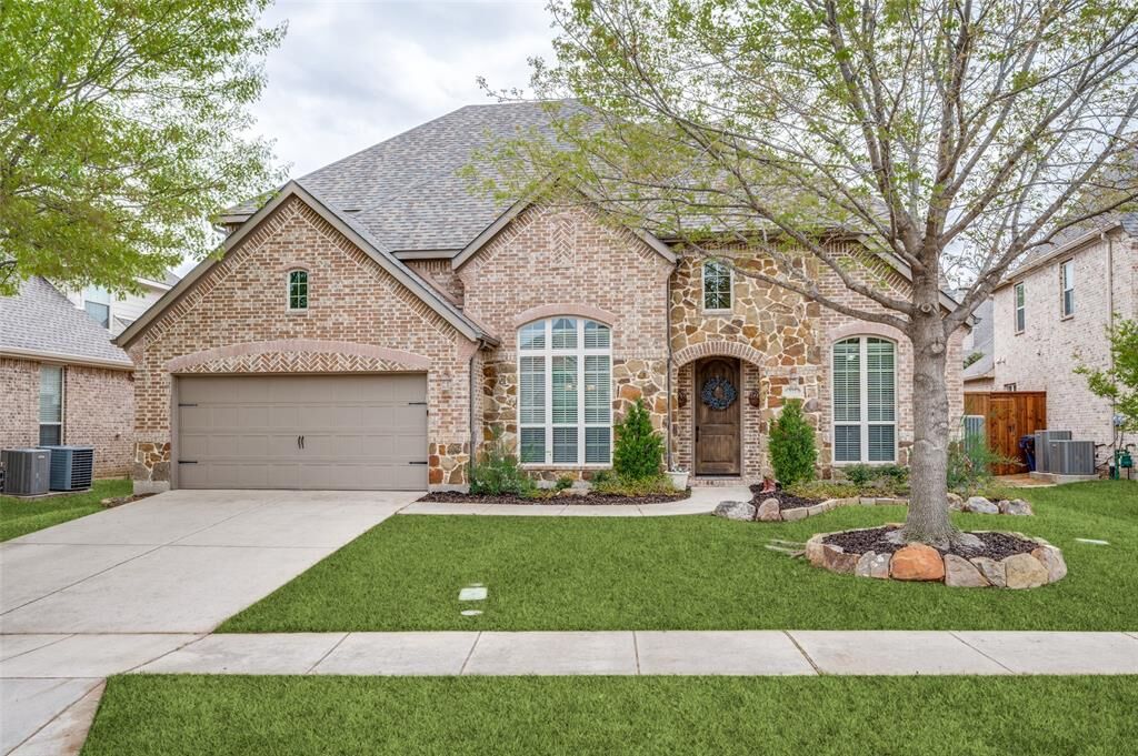 Property Photo:  777 Quail Creek Drive  TX 75036 
