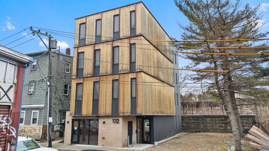 Property Photo: 132 Terrace St 6 MA 02120