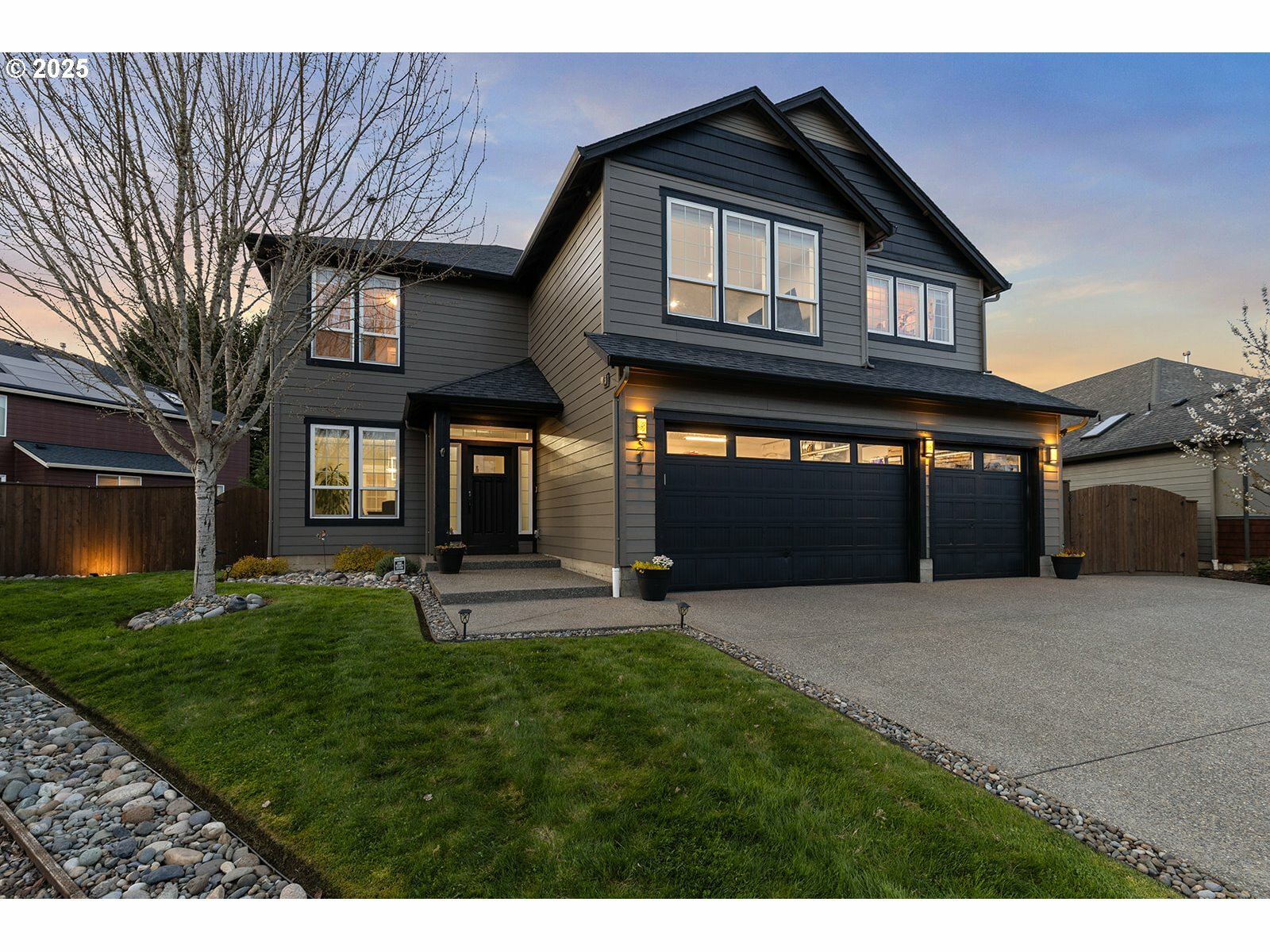 Property Photo: 317 Thistle Ct WA 98674