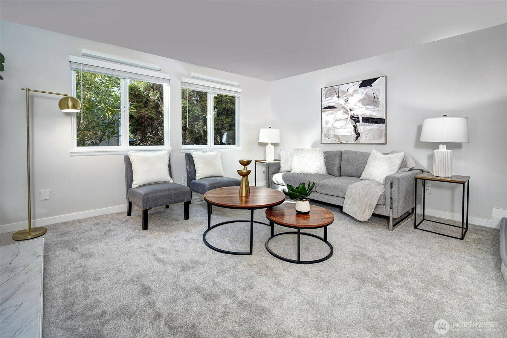 Property Photo: 12016 Slater Avenue NE D3 WA 98034