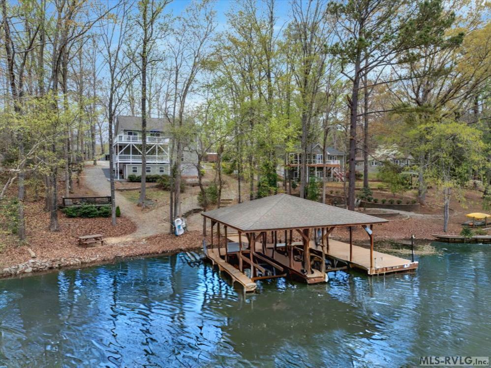 Property Photo: 25 Cedar Ct VA 23919