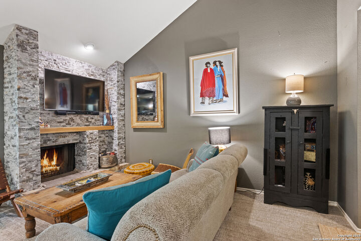 13130 Blanco 1504  San Antonio TX 78216 photo